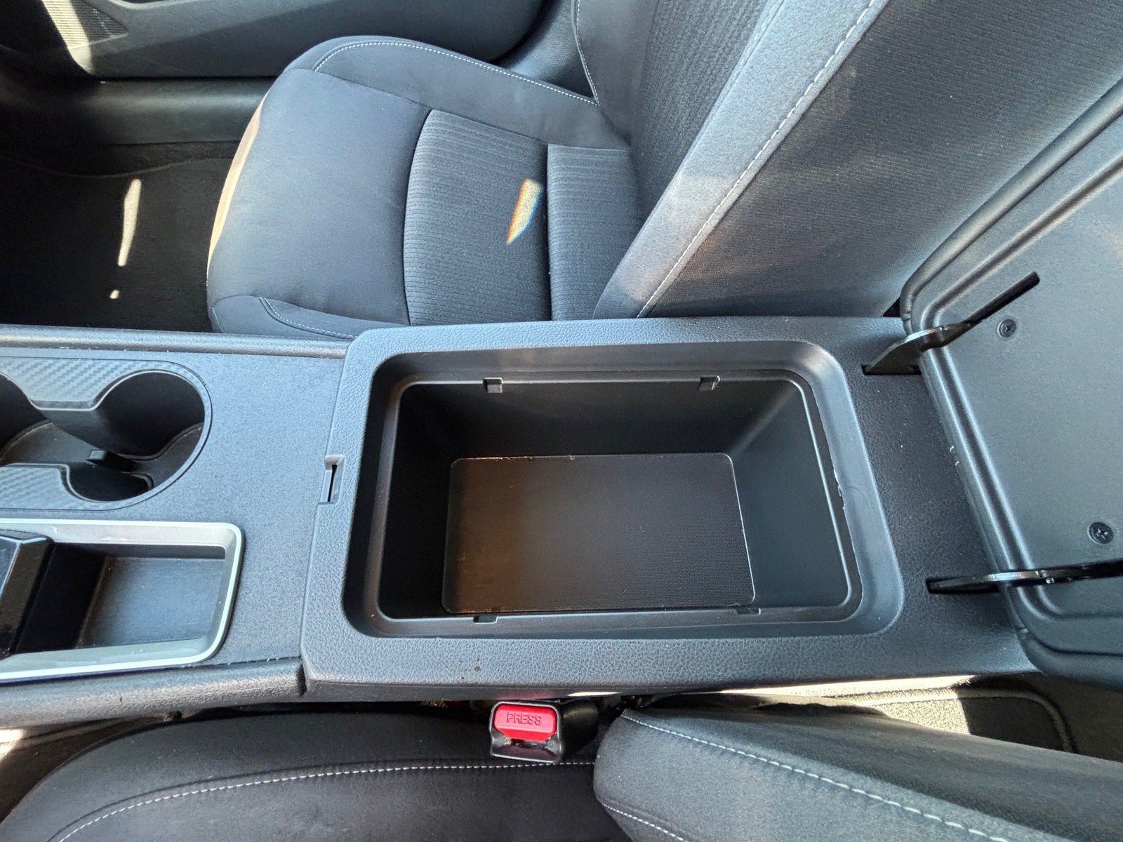 Used 2025 Nissan Altima 2.5 SV FWD image 17