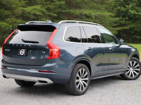 Used 2019 Volvo XC90 T6 Momentum AWD/4WD image 4