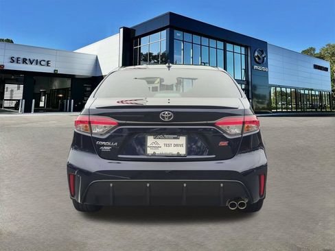 Used 2025 Toyota Corolla SE FWD image 5