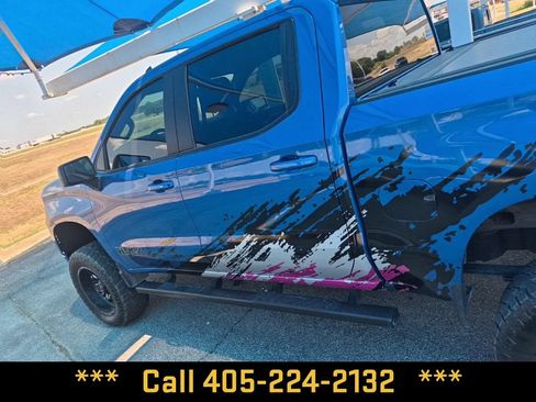 Used 2022 Chevrolet Silverado 1500 RST w/ Z71 Off-Road Package AWD/4WD image 7