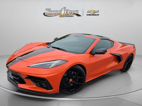 Used 2021 Chevrolet Corvette Stingray Preferred Cpe w/ Z51 Performance Package RWD image 4