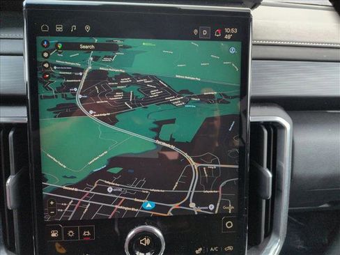 Used 2025 GMC Acadia Elevation image 13