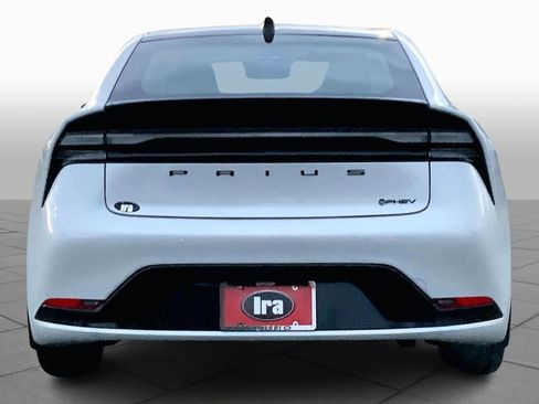 New 2026 Toyota Prius Plug-In Hybrid image 4