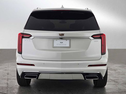 Used 2020 Cadillac XT6 Premium Luxury FWD image 4