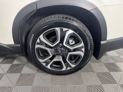 Used 2023 Subaru Ascent Limited w/ Technology Package AWD/4WD image 44