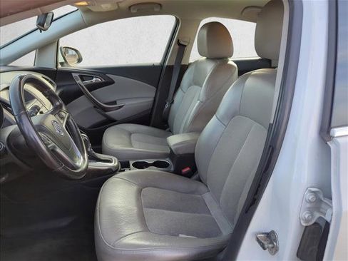 Used 2016 Buick Verano image 11