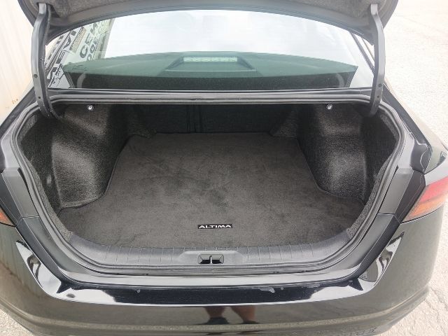 Used 2024 Nissan Altima 2.5 S FWD image 38