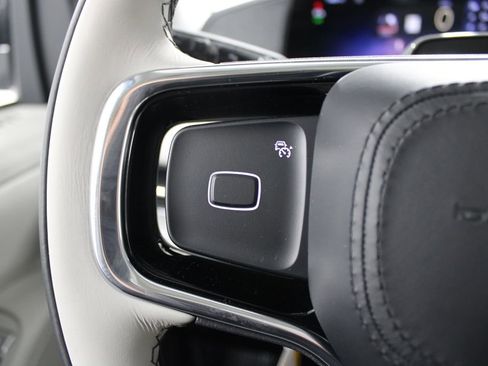 New 2026 Lincoln Navigator Reserve AWD/4WD image 40