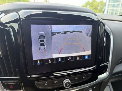 Used 2023 Chevrolet Traverse Premier w/ Redline Edition AWD/4WD image 14