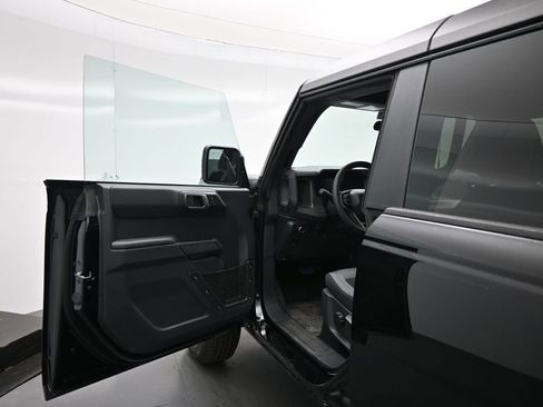 New 2025 Ford Bronco Big Bend image 8