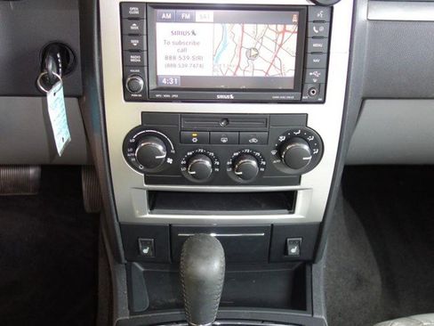 Used 2009 Dodge Charger R/T AWD/4WD image 12