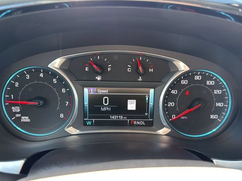 Used 2018 Chevrolet Traverse LT w/ LPO, Cargo Package FWD image 12