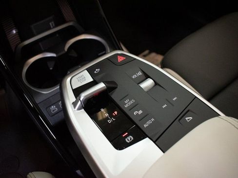 New 2026 BMW X1 xDrive28i w/ Convenience Package image 18