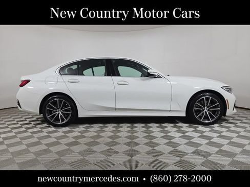 Used 2022 BMW 330i xDrive Sedan w/ Driving Assistance Package AWD/4WD image 12