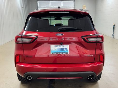 Used 2023 Ford Escape ST-Line Elite AWD/4WD image 6