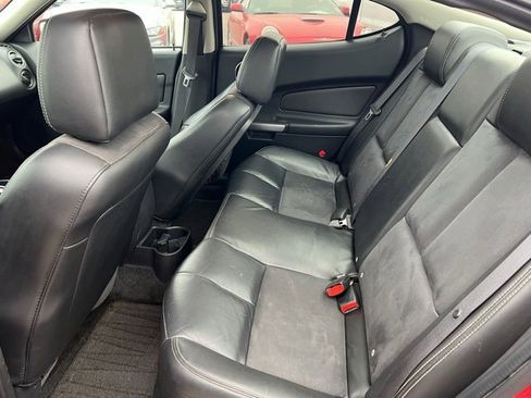 Used 2006 Pontiac Grand Prix GXP w/ Sun And Sound Package image 27