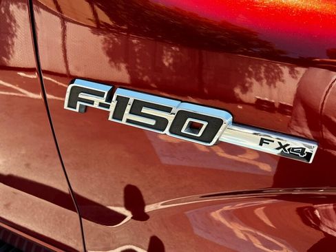 Used 2014 Ford F150 FX4 w/ Equipment Group 402A Luxury AWD/4WD image 11