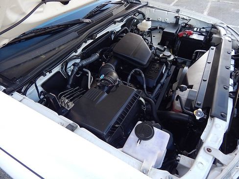 Used 2015 Toyota Tacoma PreRunner w/ SR5 Package image 29