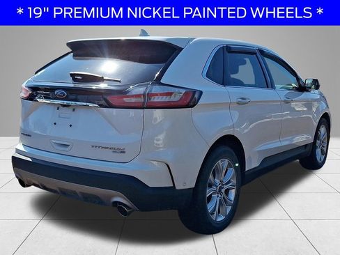 Used 2020 Ford Edge Titanium w/ Equipment Group 301A image 4