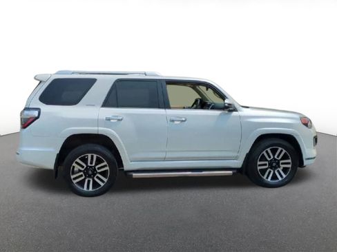 Used 2022 Toyota 4Runner Limited image 9