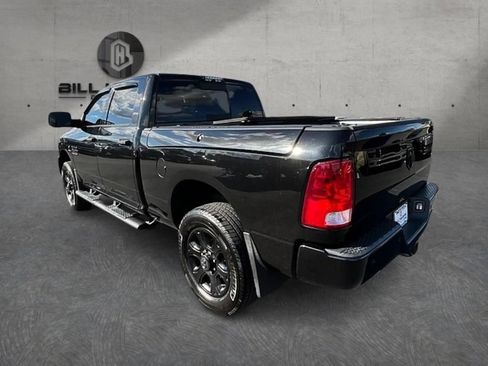Used 2017 RAM 2500 SLT w/ Black Appearance Group AWD/4WD image 7