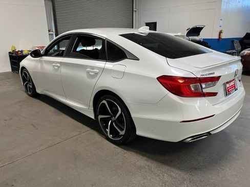 Used 2020 Honda Accord Sport image 5