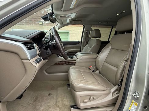 Used 2016 GMC Yukon XL SLT image 23