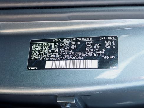 Used 2017 Volvo XC90 T6 Momentum w/ Vision Package image 45