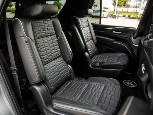 Used 2023 Cadillac Escalade V image 45