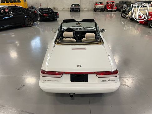 Used 1991 Alfa Romeo Spider Veloce image 10