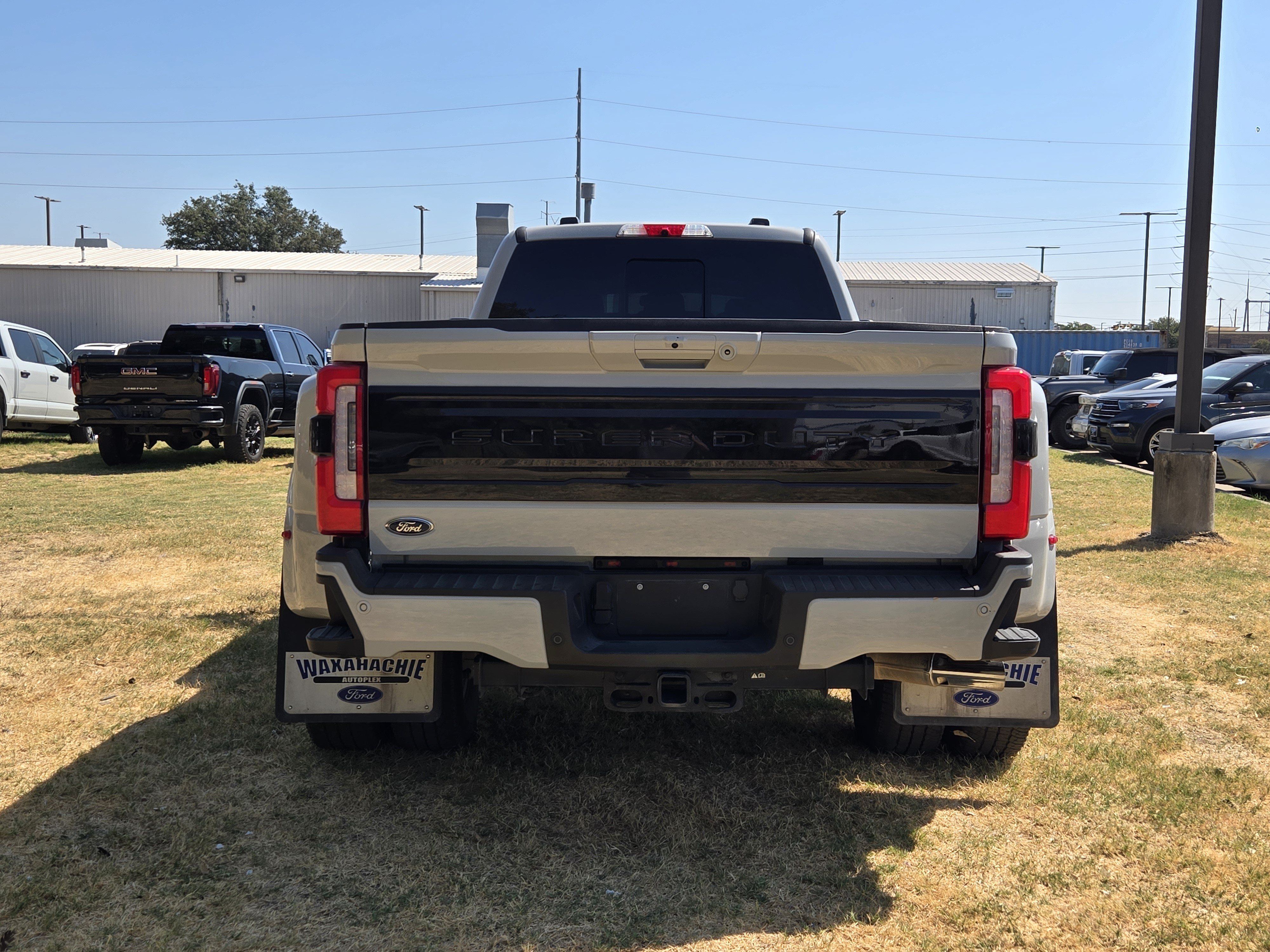 Used 2026 Ford F350 Platinum AWD/4WD image 5