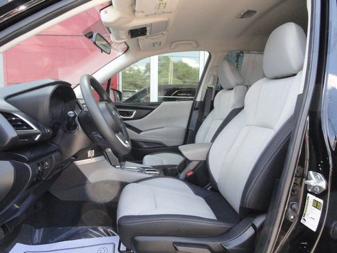 Used 2021 Subaru Forester AWD/4WD image 10