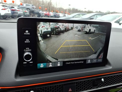 Used 2024 Honda Civic Touring image 19