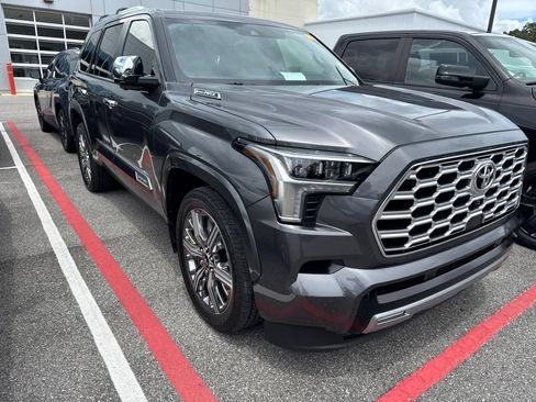 Used 2026 Toyota Sequoia Capstone AWD/4WD image 4