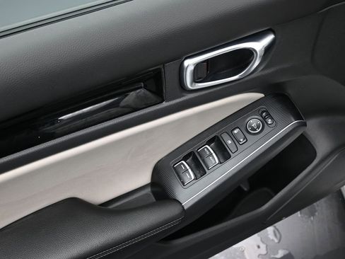 Certified 2022 Honda Civic Sport Touring image 21