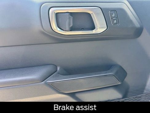 New 2025 Ford Bronco Outer Banks image 12