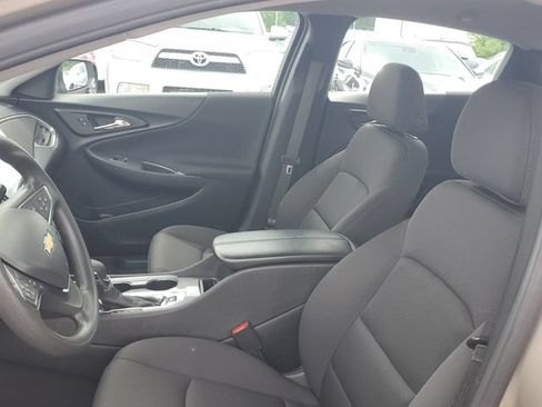 Used 2024 Chevrolet Malibu LT FWD image 11