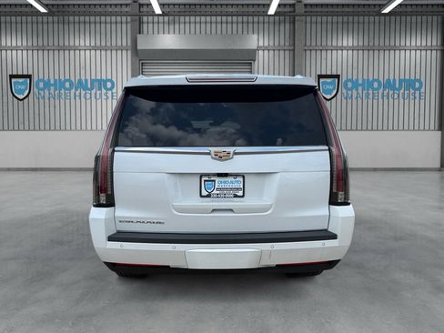 Used 2019 Cadillac Escalade ESV Luxury AWD/4WD image 7
