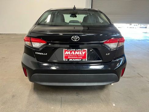 Used 2023 Toyota Corolla LE FWD image 4