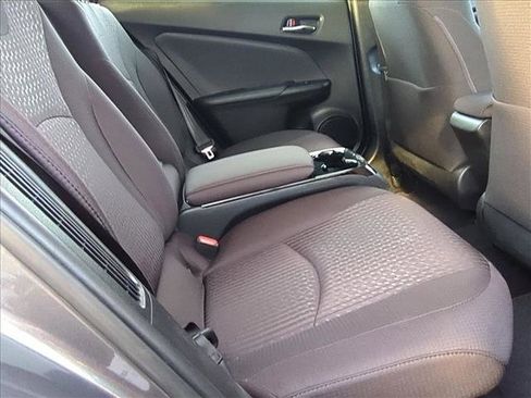 Used 2017 Toyota Prius Prime Plus image 21