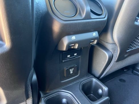 New 2026 Jeep Gladiator Rubicon AWD/4WD image 18