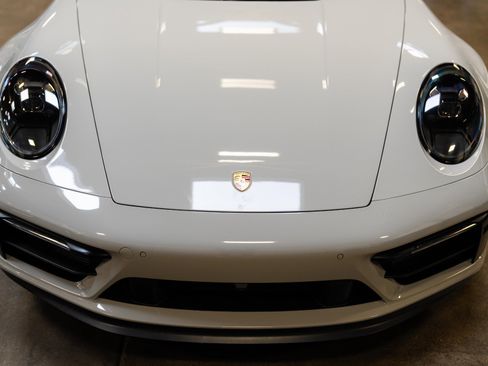 Used 2022 Porsche 911 Carrera GTS image 16