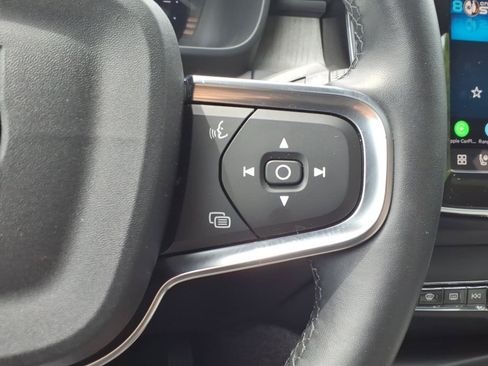 Used 2025 Volvo EX40 Ultra AWD/4WD image 29