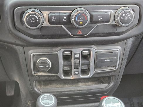 Used 2018 Jeep Wrangler Unlimited Sport S image 26