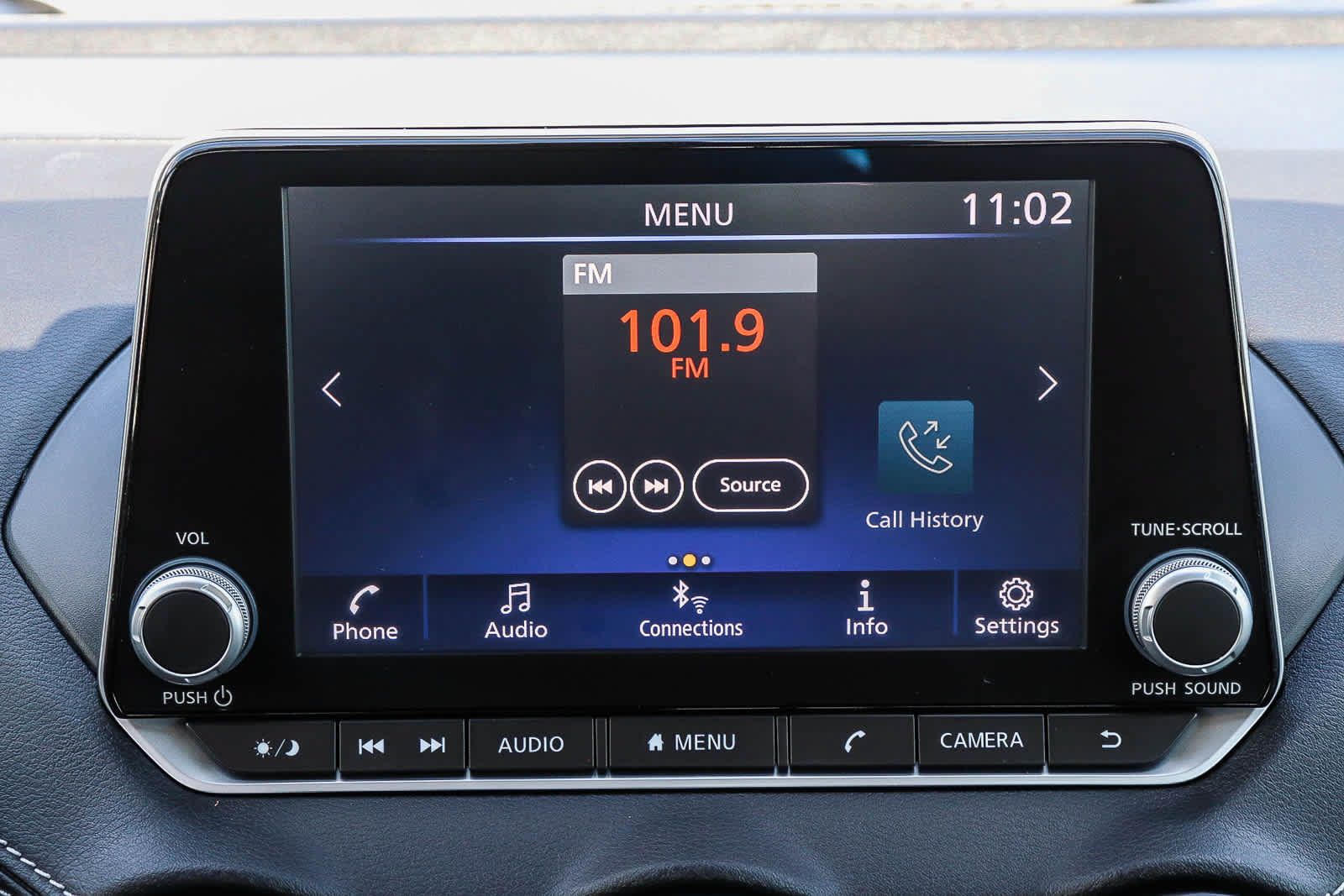 Used 2023 Nissan Sentra SV FWD image 18