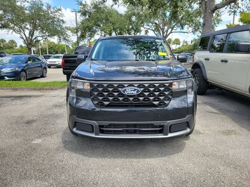 Used 2026 Ford Maverick XLT AWD/4WD image 2