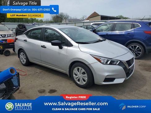 Used 2021 Nissan Versa S FWD image 5