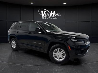 Used 2023 Jeep Grand Cherokee Laredo w/ Luxury Tech Group I