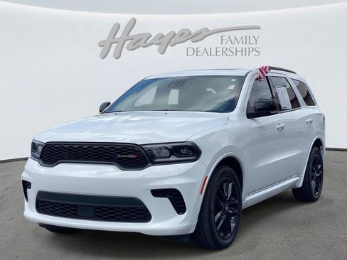 Used 2024 Dodge Durango GT RWD image 11