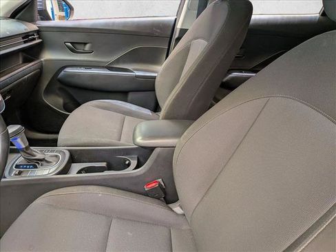 Used 2024 Hyundai Kona SEL FWD image 14